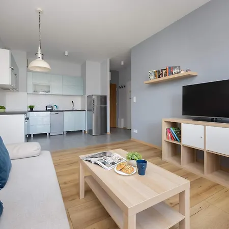 Bright & Functional With Parking And Balcony By Renters *