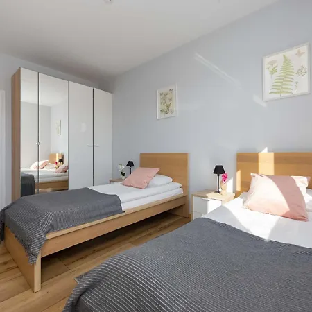 Bright & Functional With Parking And Balcony By Renters Lejlighed *